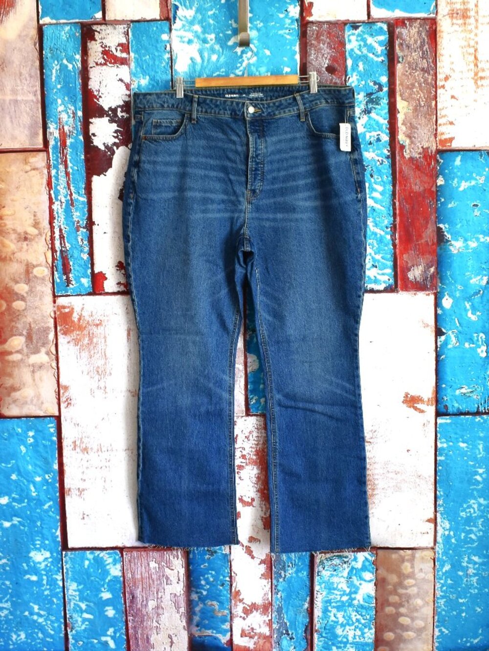 Women's Old Navy Extra High-Waisted Button-Fly Kicker Boot-Cut Cut-Off Jeans NEW